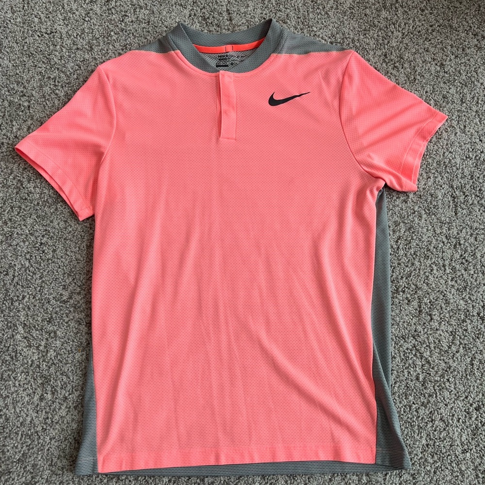 Nike Men's Pink and Gray Polo Shirt